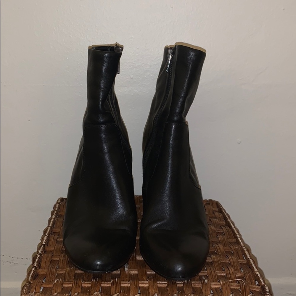 Steve Madden Leather Heeled Booties - Size 7.5